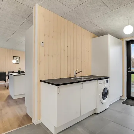 Holiday home Gorgeous In Grenaa With Sauna *